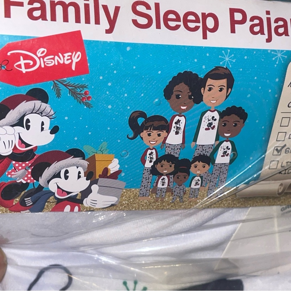 Disney Family Pajama Set - White and Black